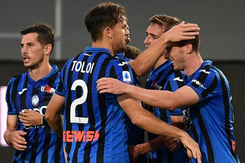 Soi kèo phạt góc hiệp 1 Man United vs Atalanta